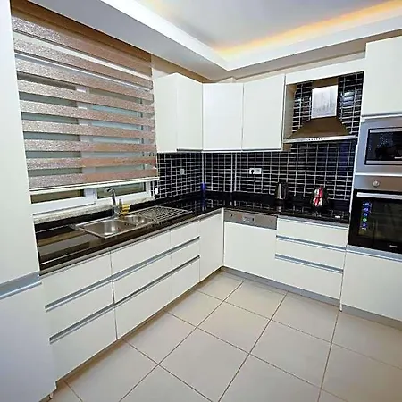 فندق Bluehomes أنطاليا