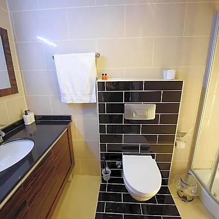 Bluehomes 5*